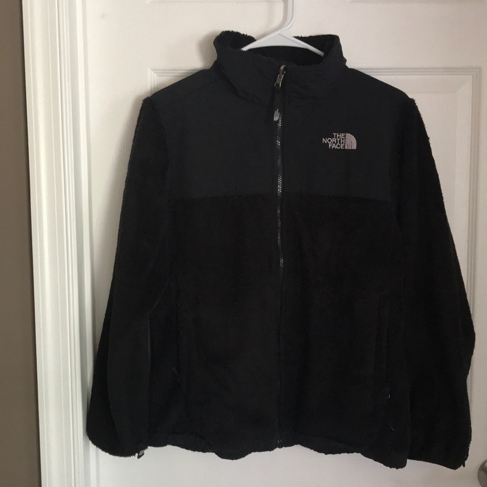 The North Face Big Girl’s Black Fleece Jacket XL